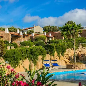 Rena Village , Rena Majore Italia